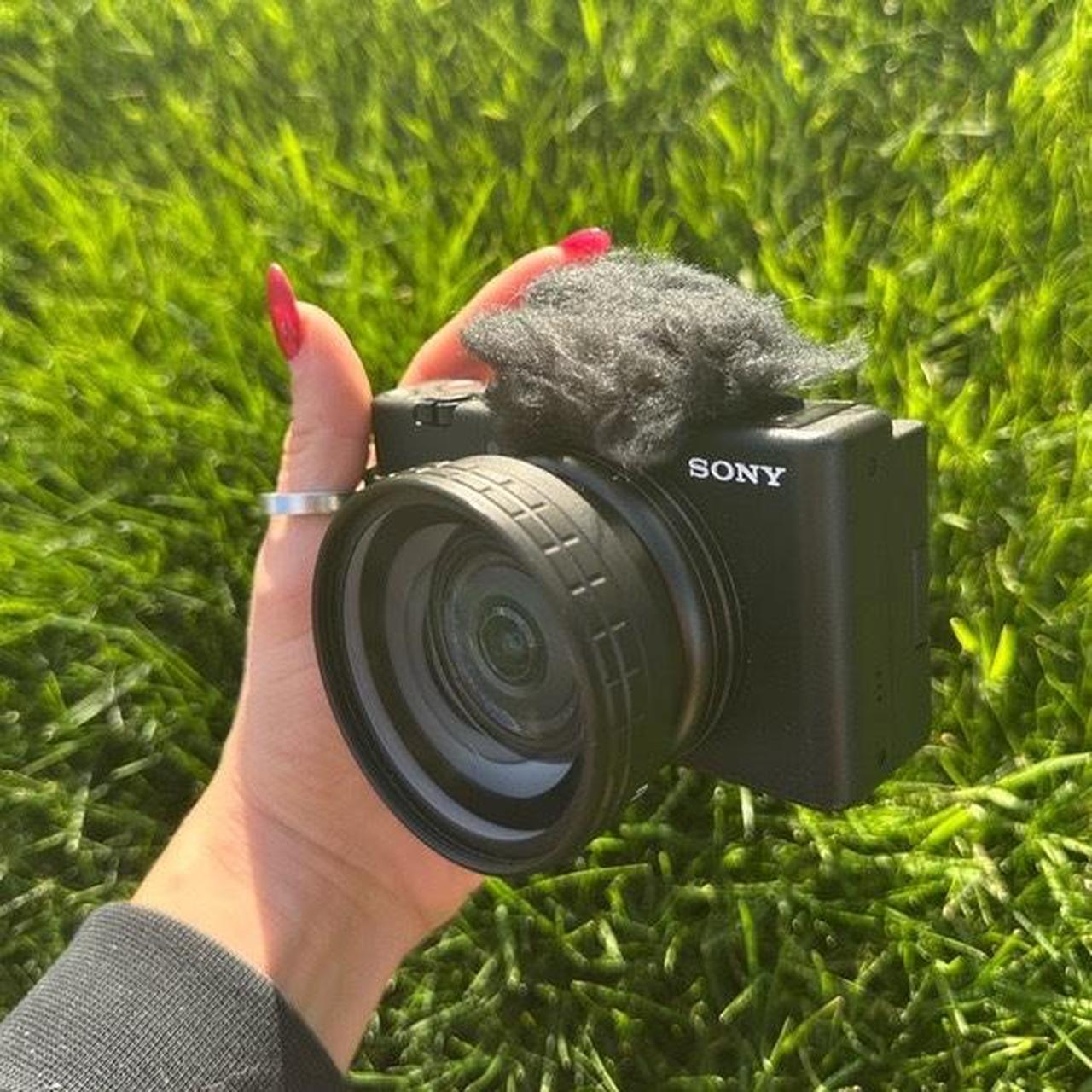 ZV1F VLOG CAMERA FOR CONTENT CREATORS AND...