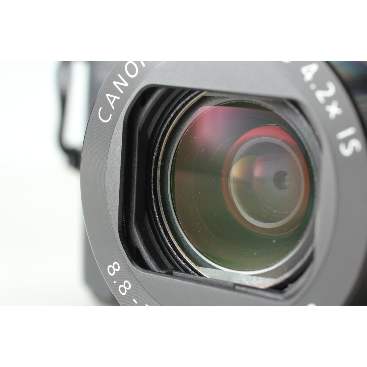 Canon PowerShot G7X Mark II 20.1MP Digital...