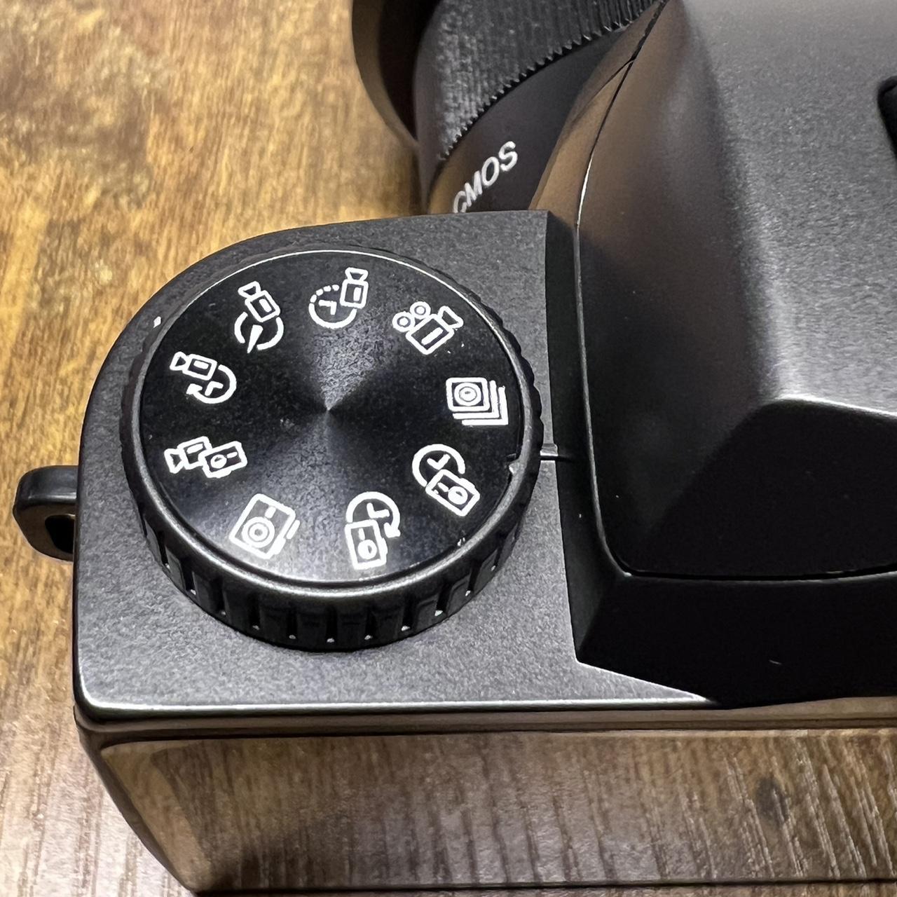 4K Ultra HD digital camera with 16MP lens, 1080p...